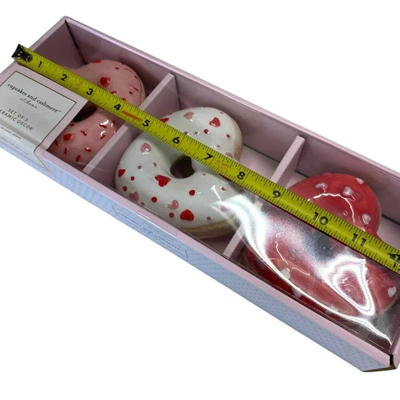 Cupcakes & Cashmere Heart Sprinkle Ceramic Donuts Set of 3 Love Valentines Decor - Picture 3 of 4